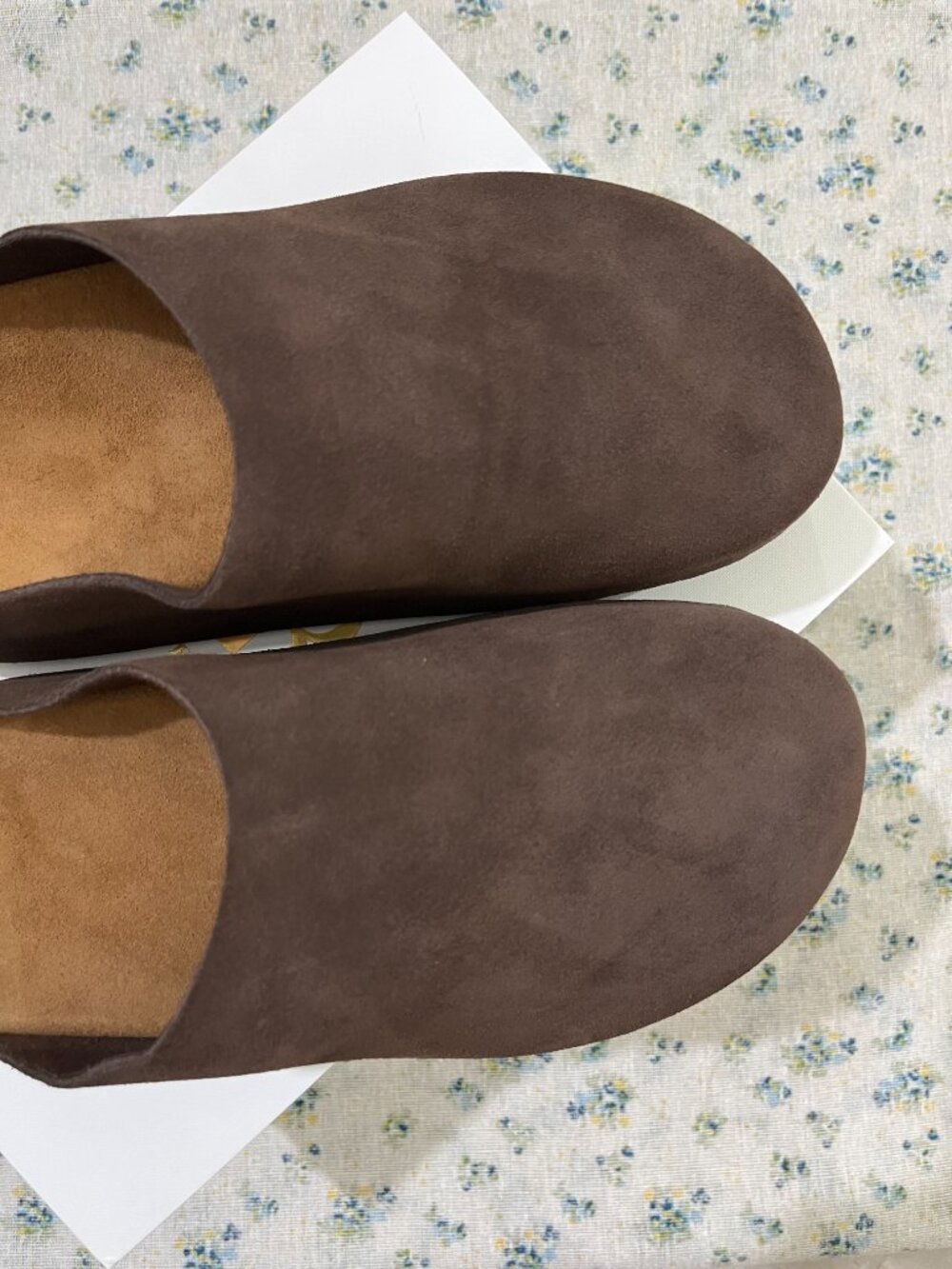 The Row Hugo Suede Mules Brown - Picture 3 of 9